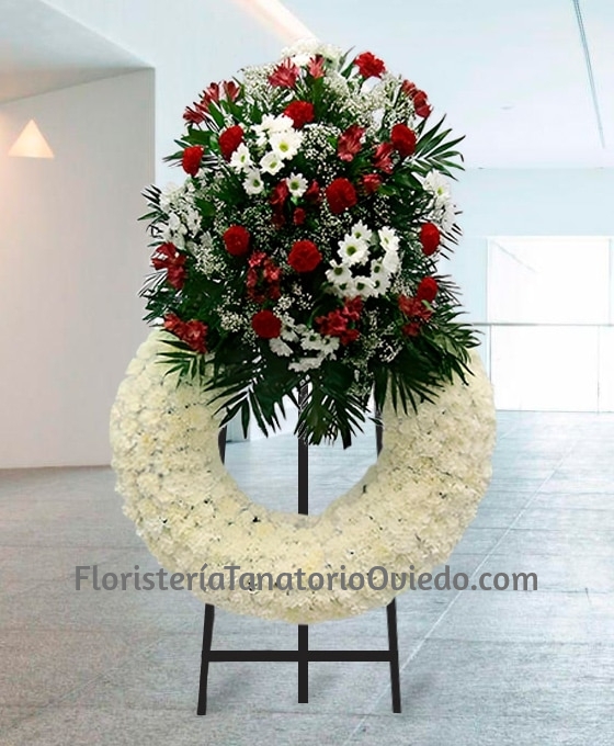 Corona de flores funerarias en Oviedo